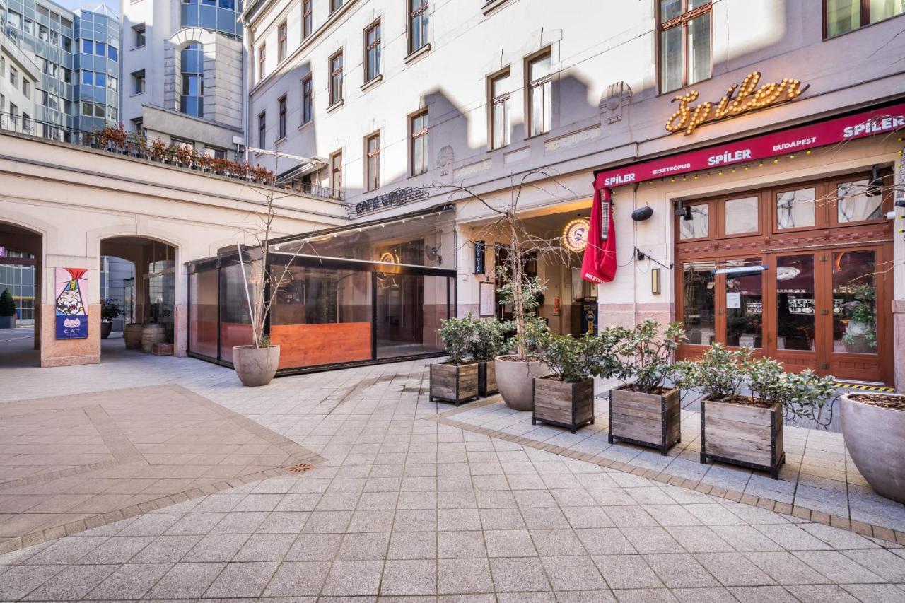 Bpr City Lodge Apartments Budapeste Exterior foto